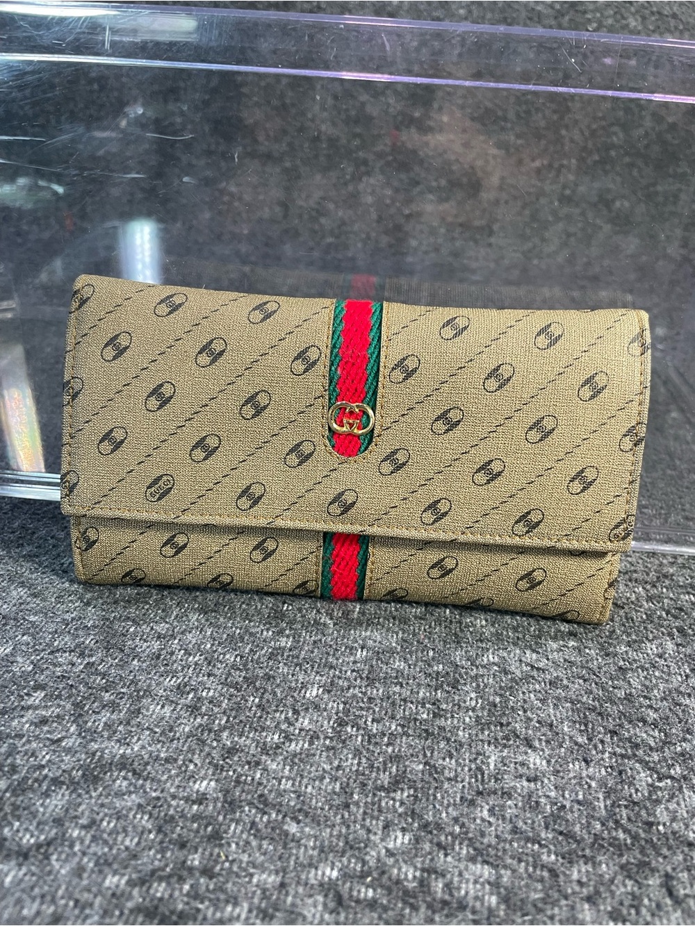 Vintage Gucci Accessory Collection Women's Brown Monogrammed Wallet